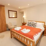 Deer Wood At Applethwaite Hall Apartman