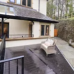 Deer Wood At Applethwaite Hall * Windermere