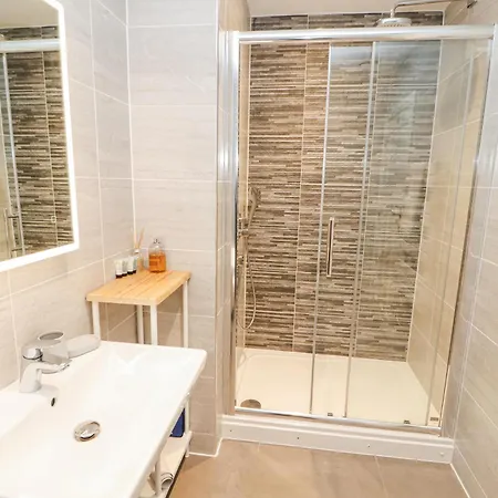 Deer Wood At Applethwaite Hall Windermere