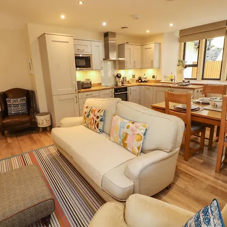 Deer Wood At Applethwaite Hall Apartman
